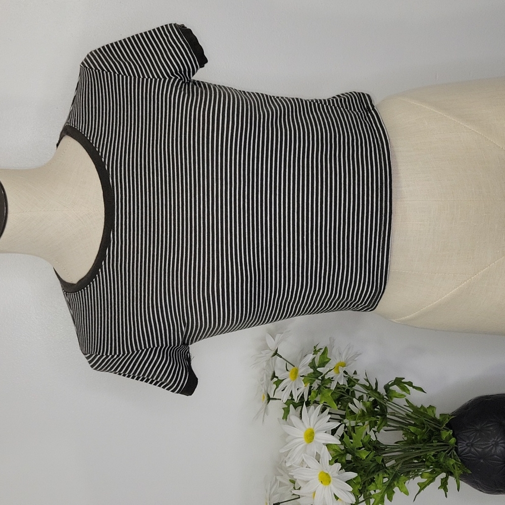 Forever 21 Striped Crop Top SZ S   3/$15